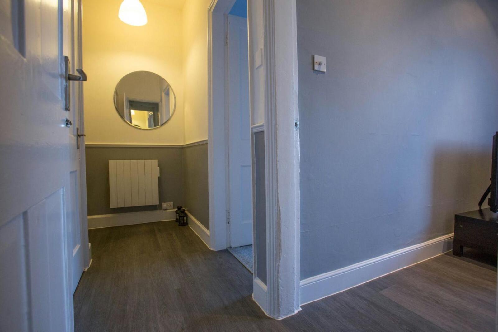 City Centre Flat Единбург Екстериор снимка