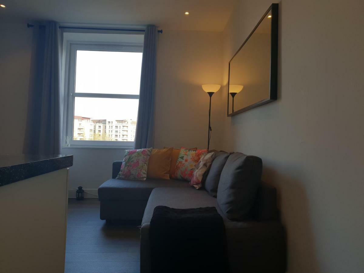 City Centre Flat Единбург Екстериор снимка