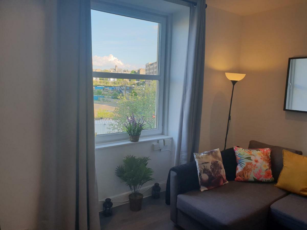 City Centre Flat Единбург Екстериор снимка